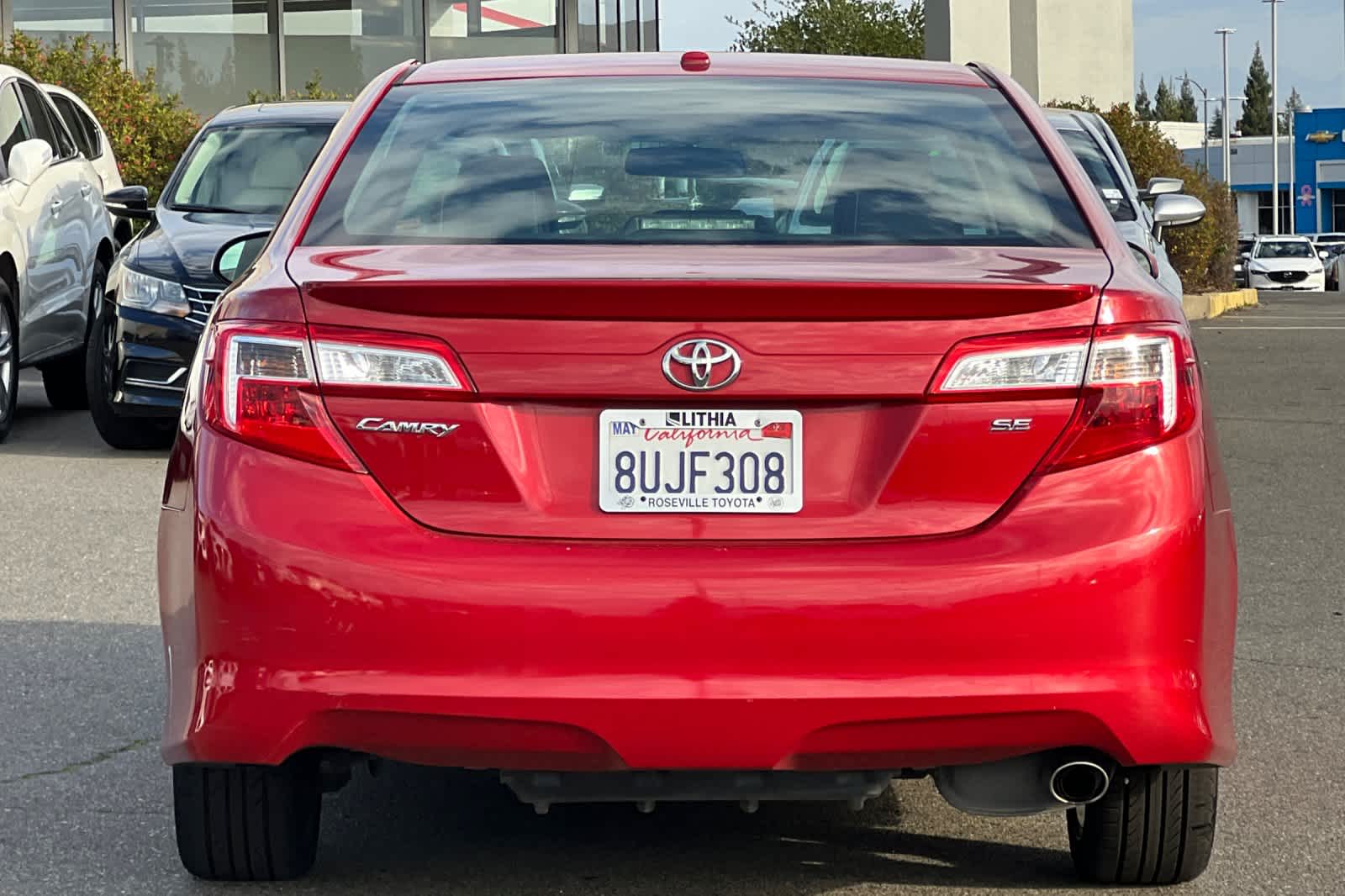 Thumbnail: 2012 Toyota Camry - 8