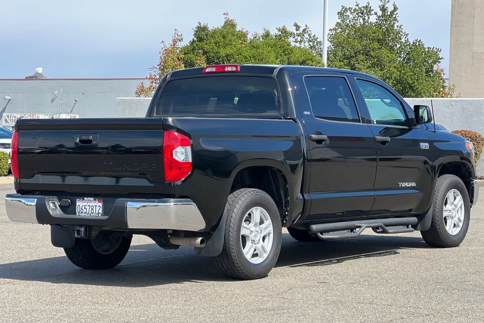 Thumbnail: 2019 Toyota Tundra - 2