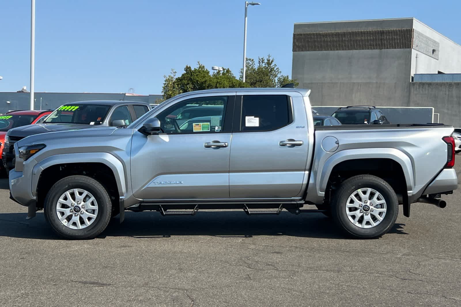 Thumbnail: 2025 Toyota Tacoma - 5