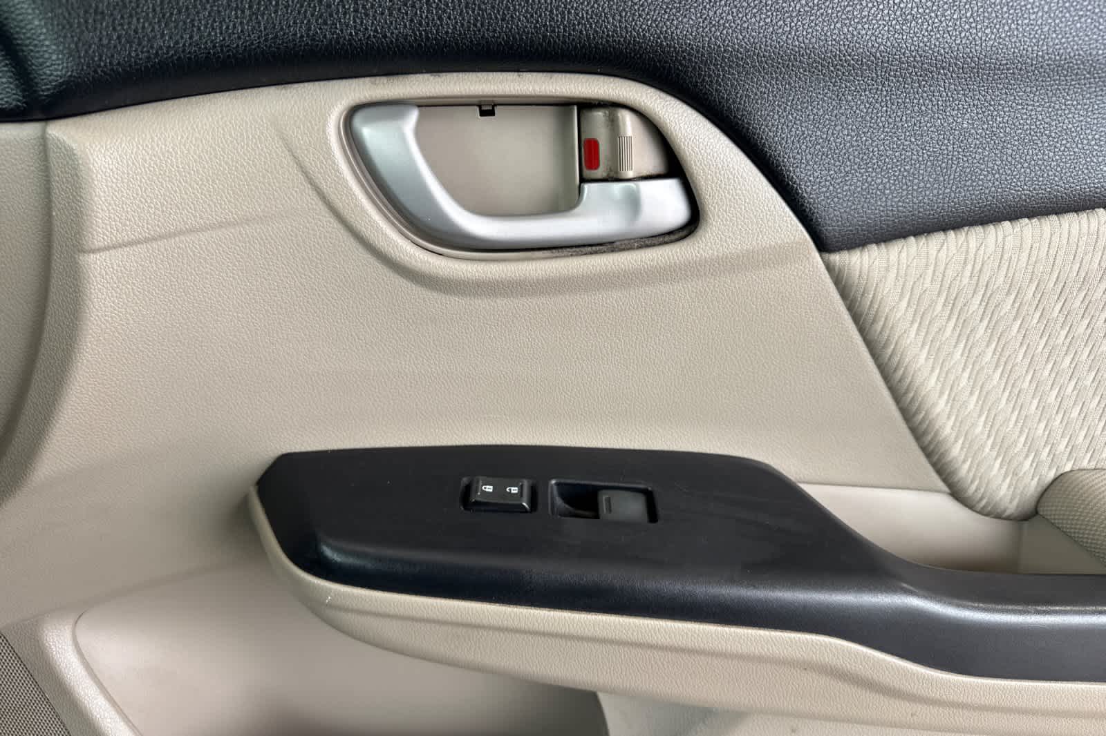 Thumbnail: 2014 Honda Civic - 17