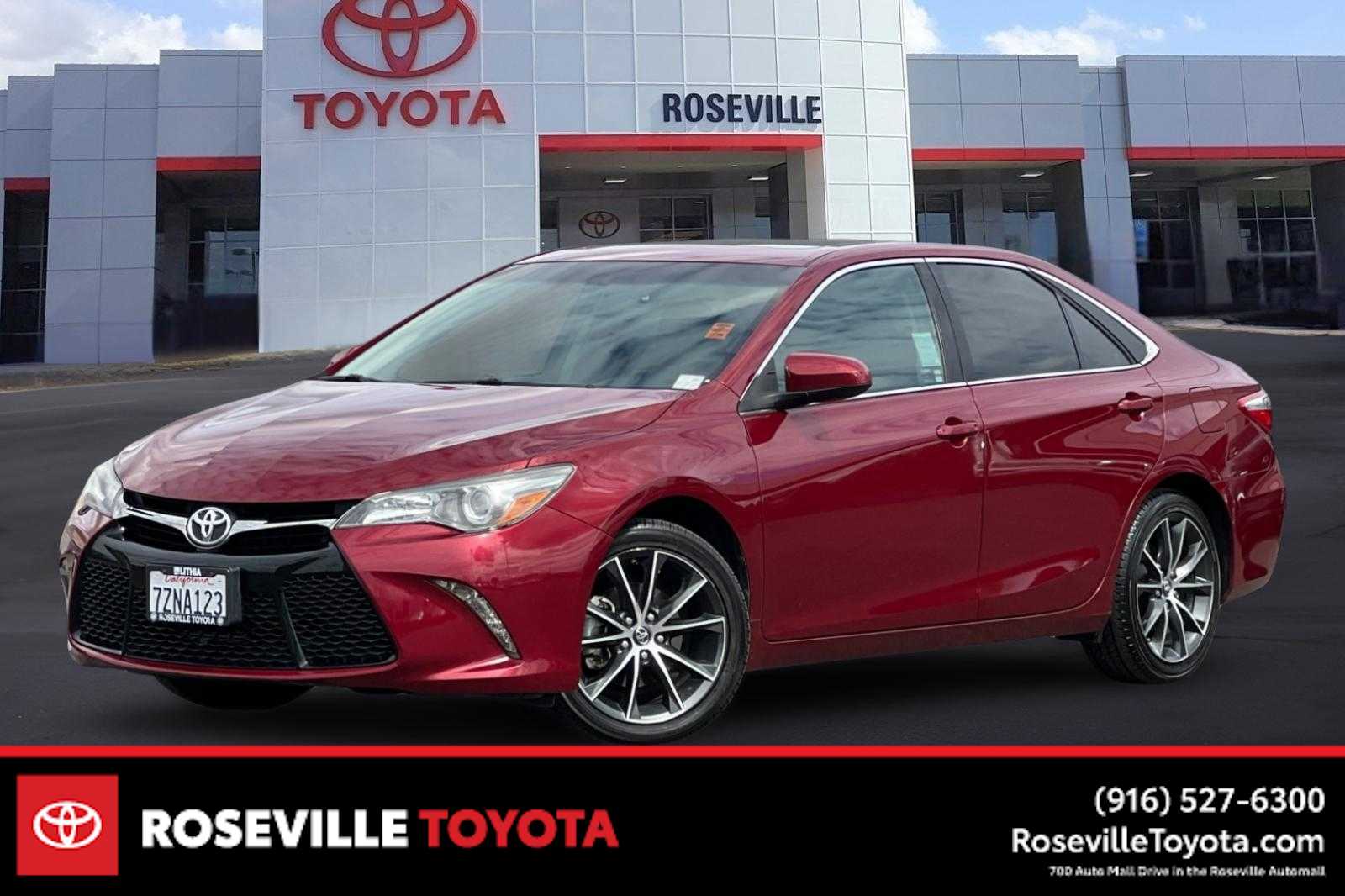 Thumbnail: 2017 Toyota Camry - 1