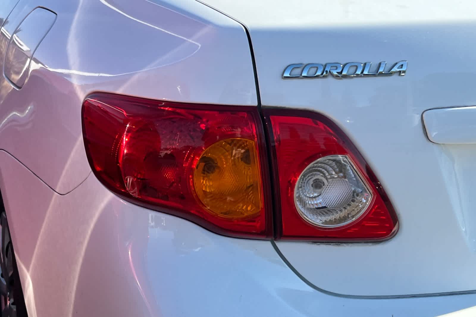 Thumbnail: 2010 Toyota Corolla - 15