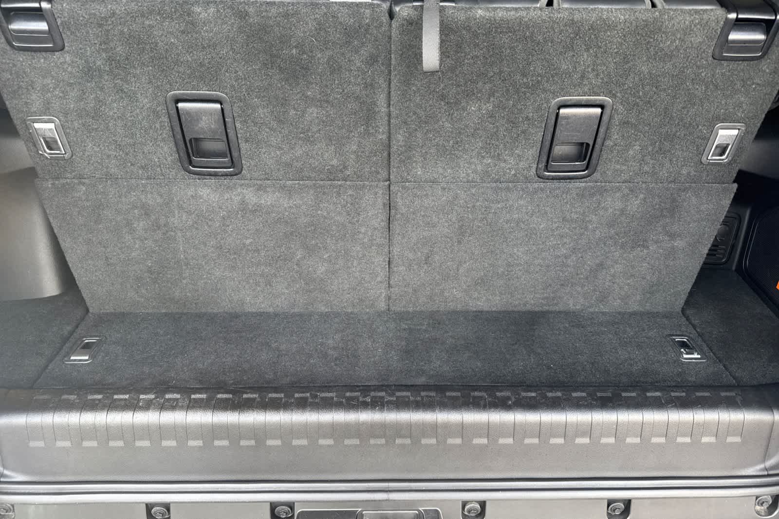 Thumbnail: 2019 Toyota 4Runner - 17