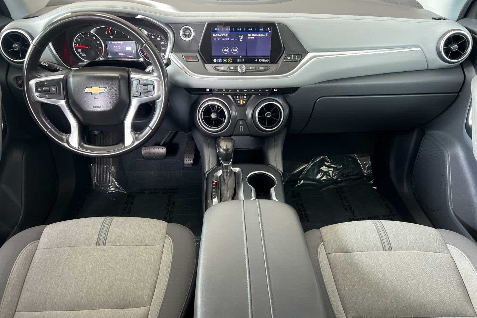 Thumbnail: 2019 Chevrolet Blazer - 3