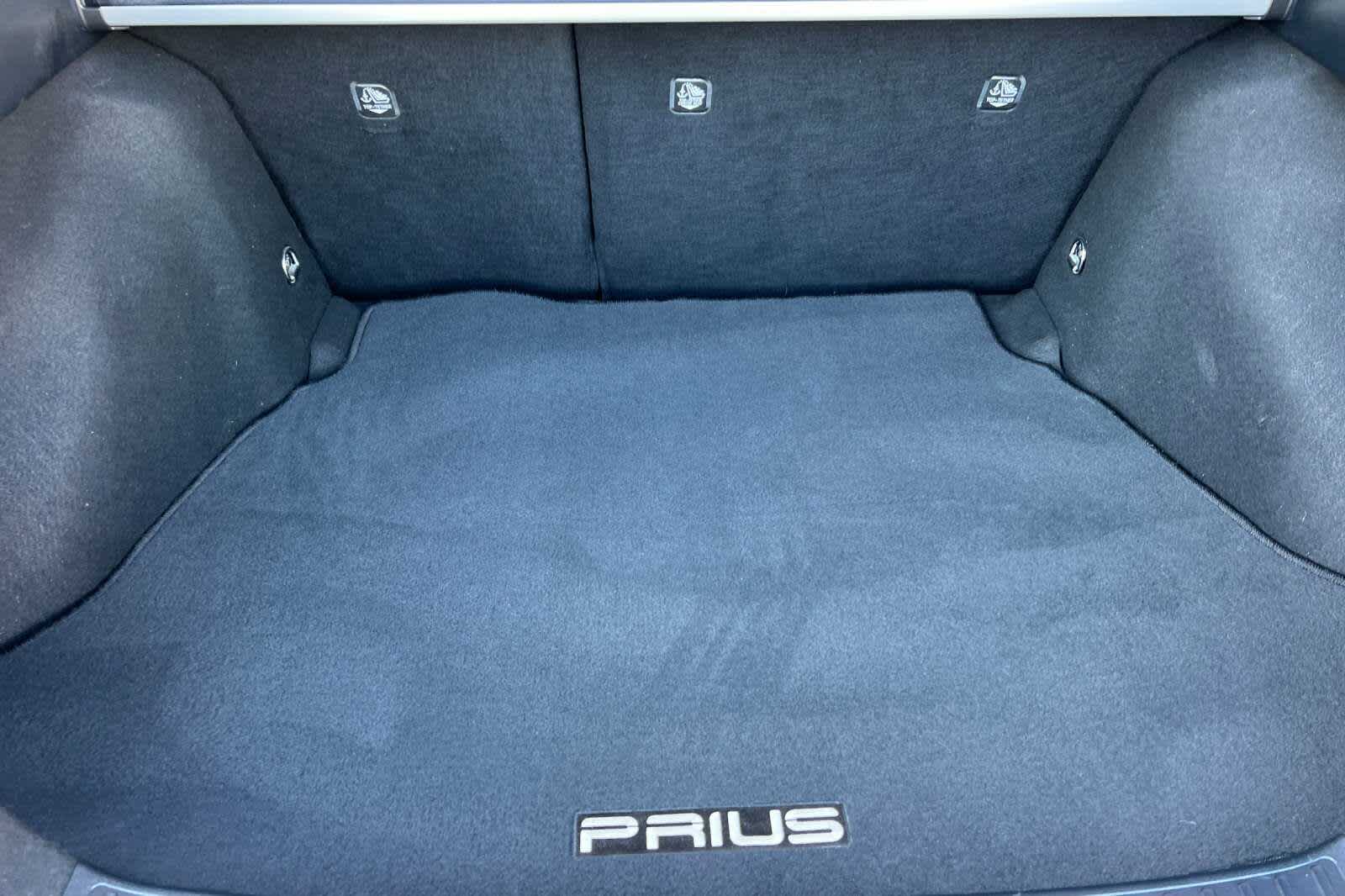 Thumbnail: 2019 Toyota Prius - 15