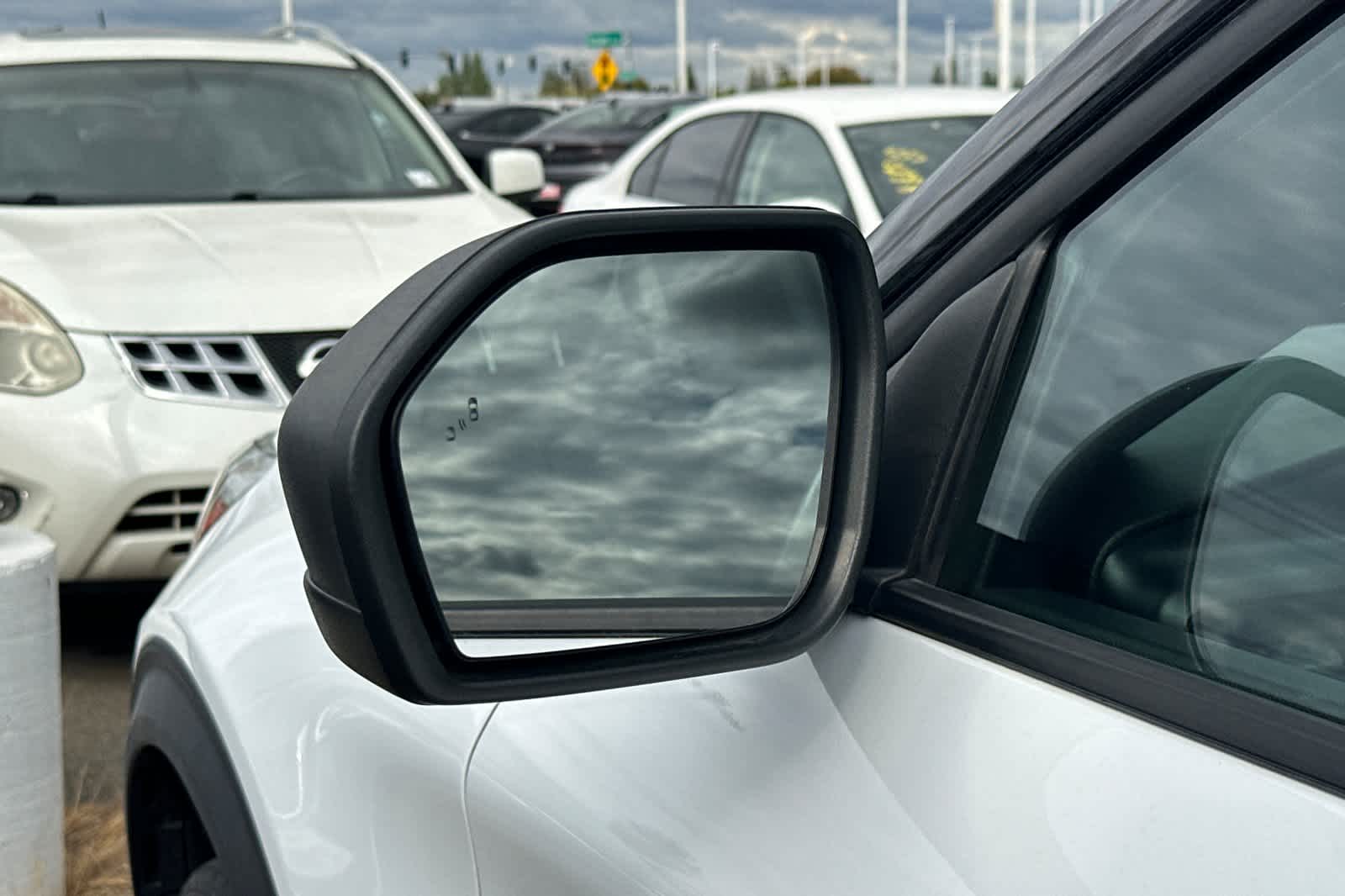 Thumbnail: 2020 Ford Explorer - 20