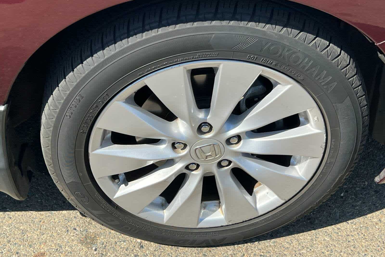 Thumbnail: 2013 Honda Accord - 19