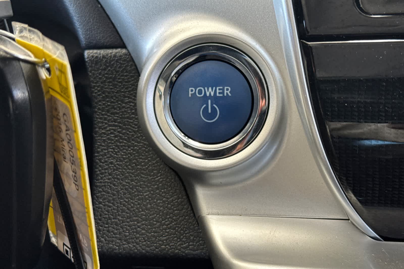 Thumbnail: 2016 Toyota Mirai - 23