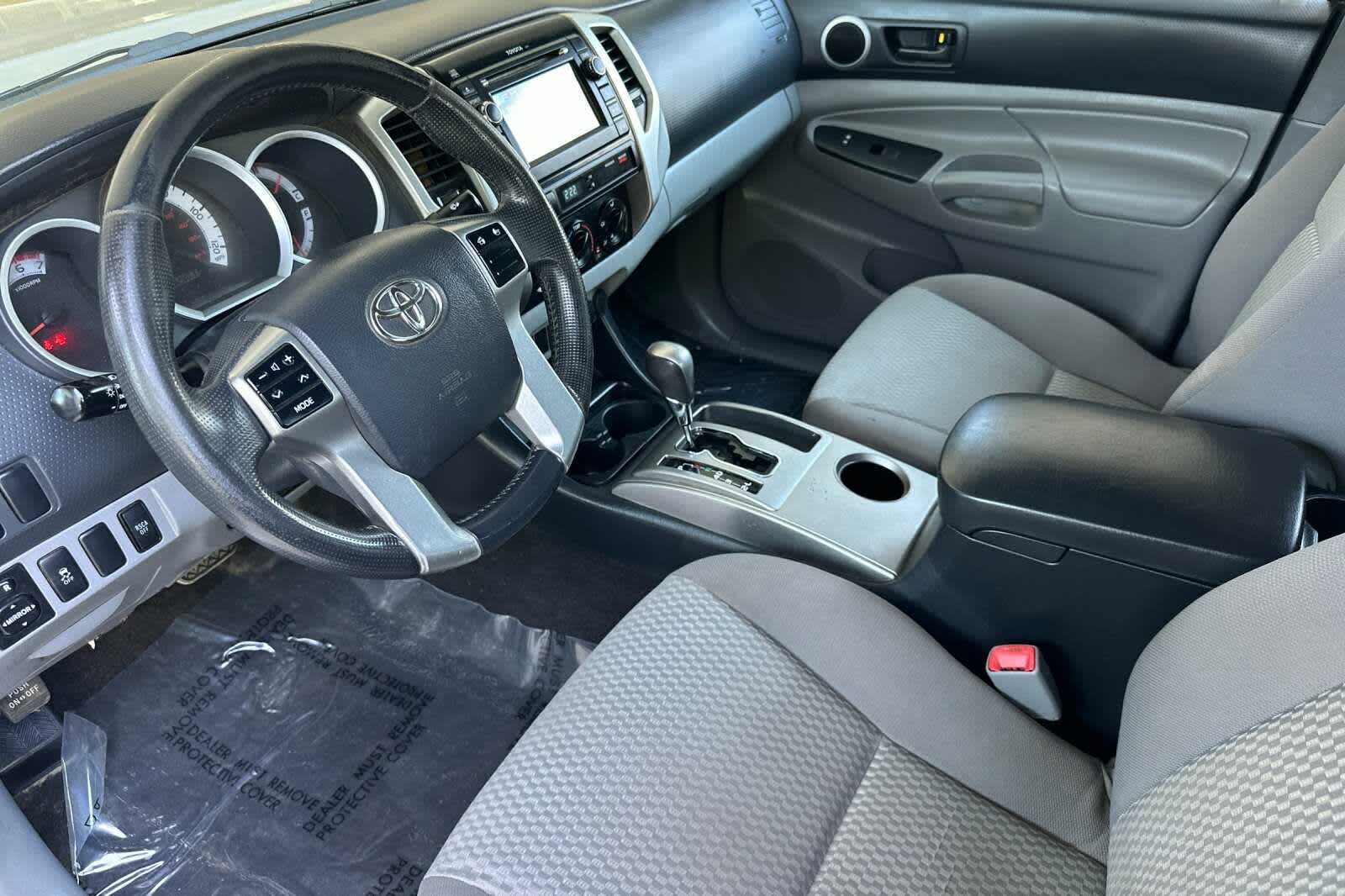 Thumbnail: 2013 Toyota Tacoma - 11