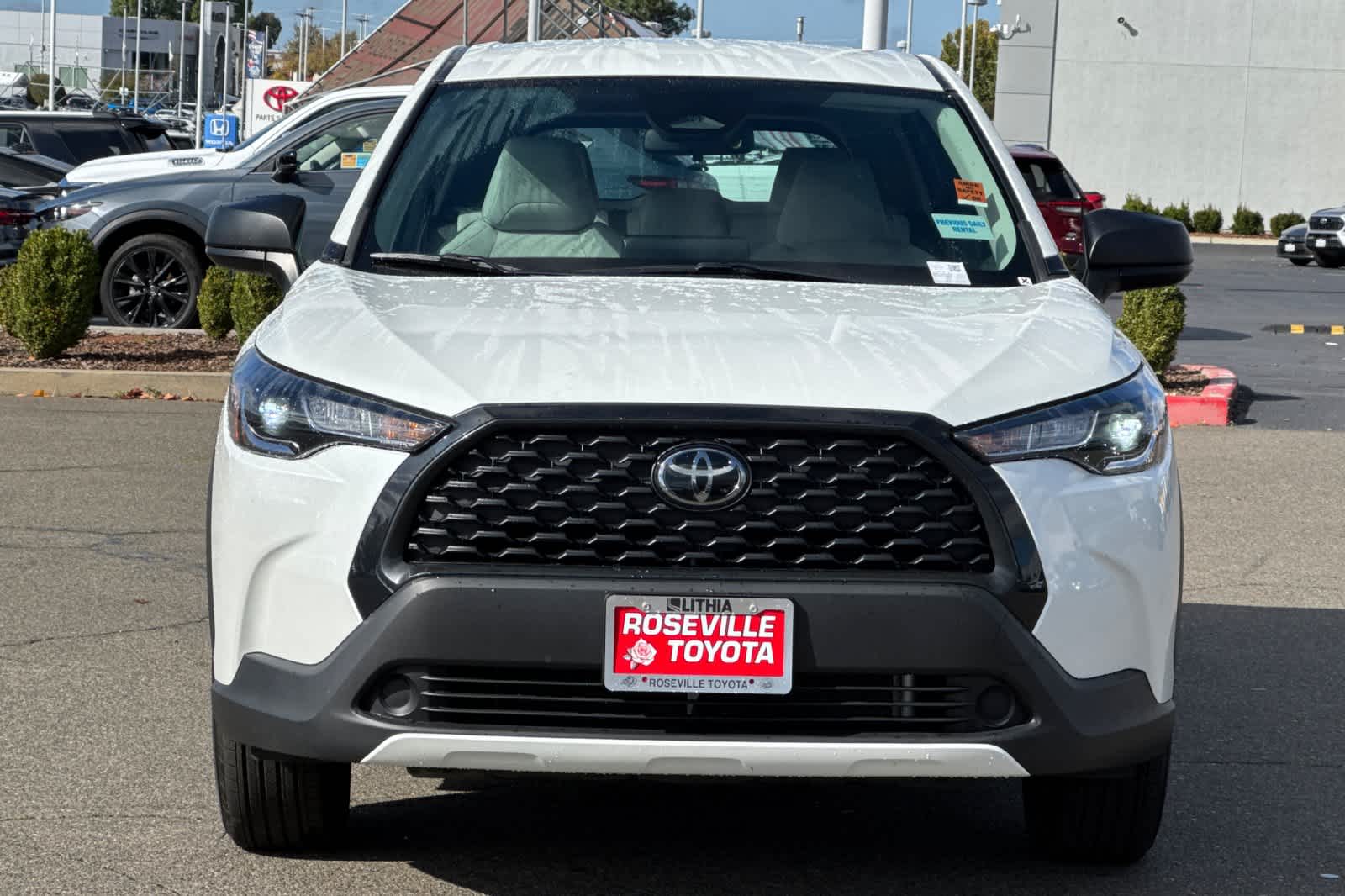 Thumbnail: 2024 Toyota Corolla Cross - 10