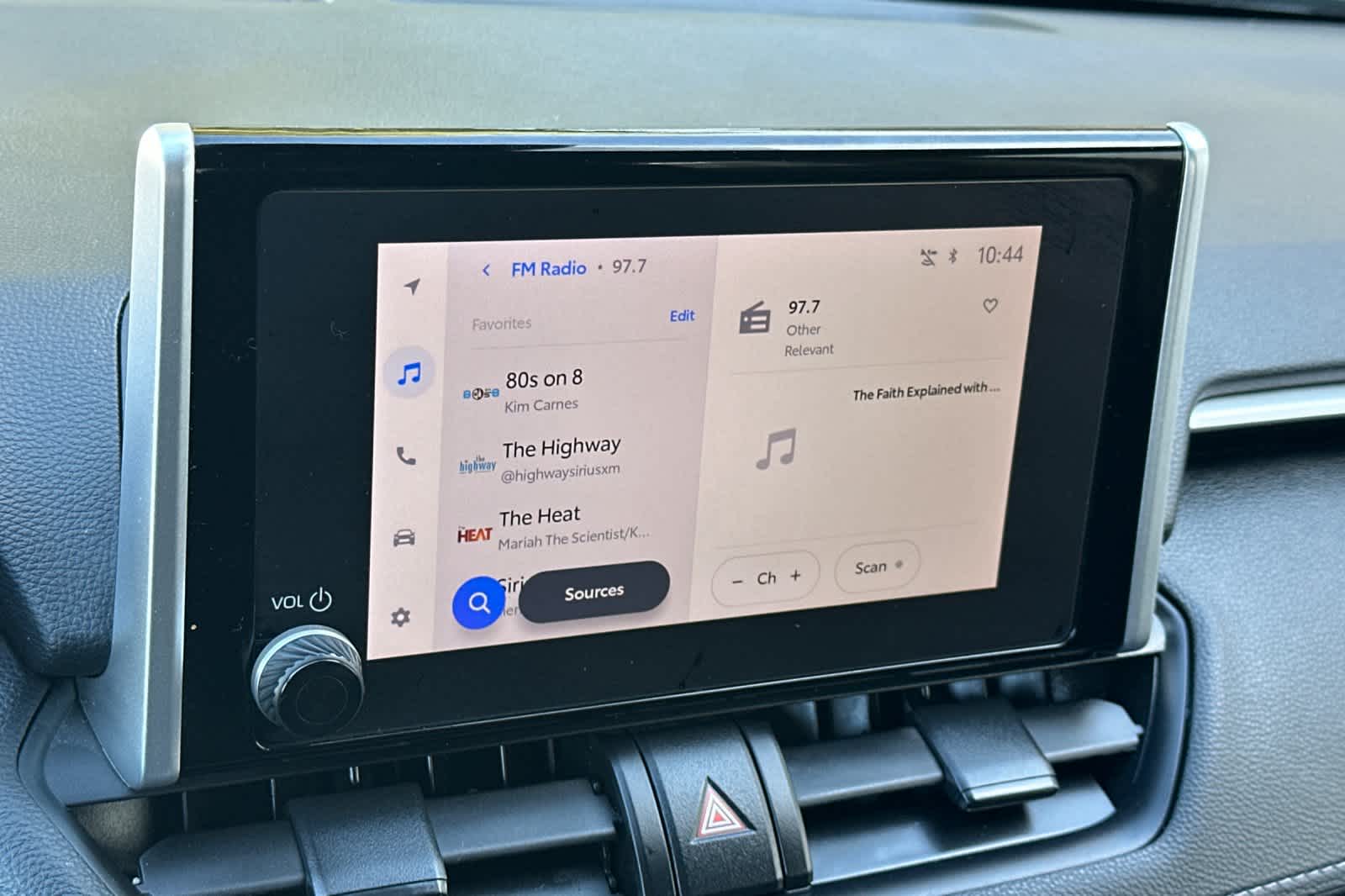 Thumbnail: 2024 Toyota RAV4 - 20