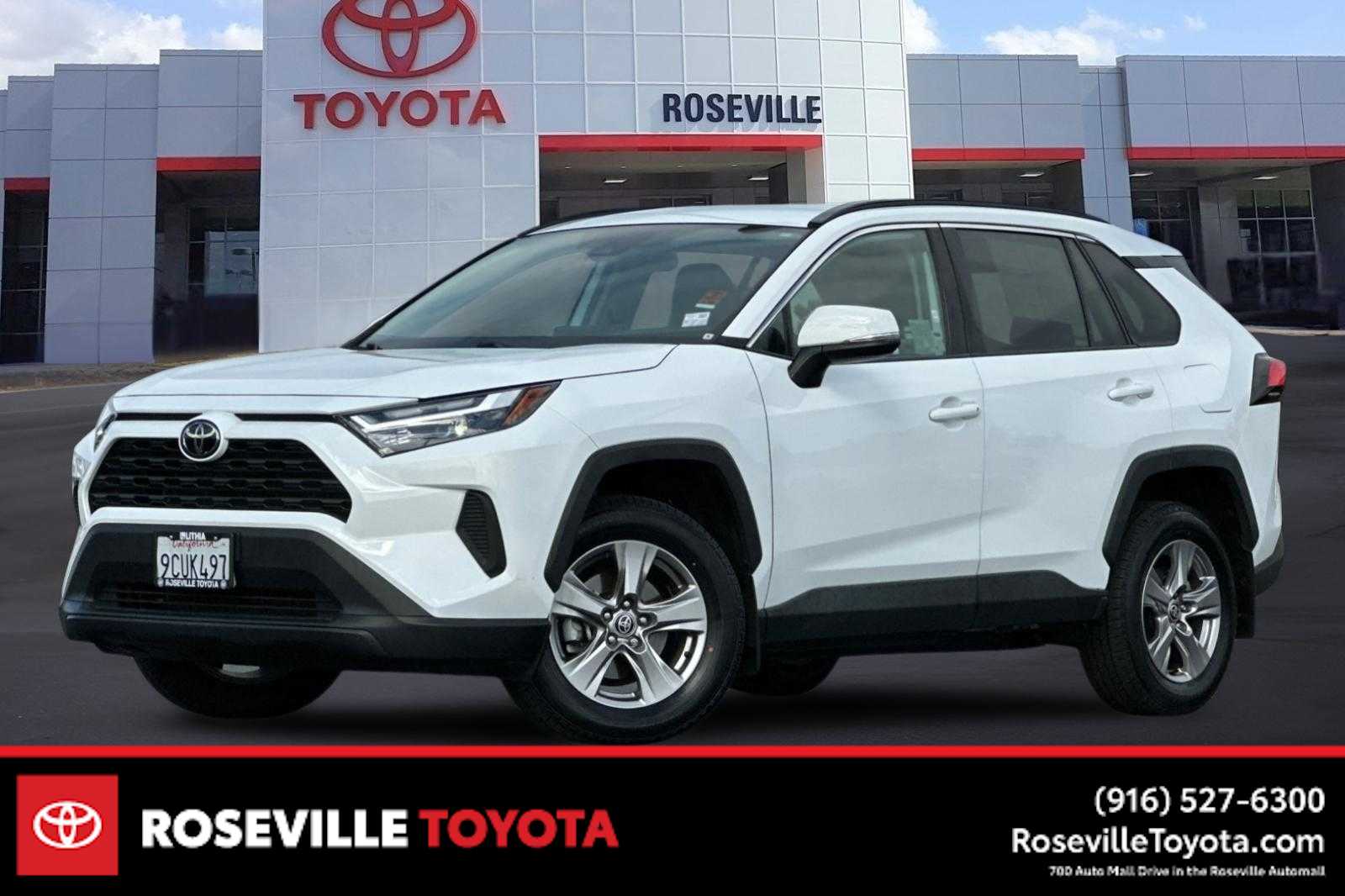 Thumbnail: 2022 Toyota RAV4 - 1