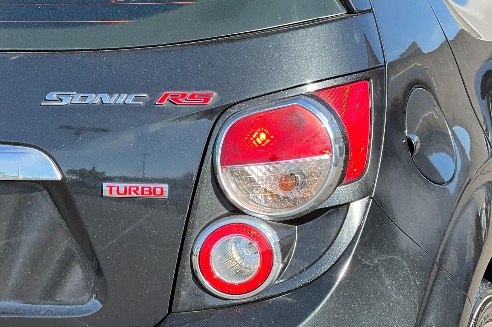 Thumbnail: 2015 Chevrolet Sonic - 30