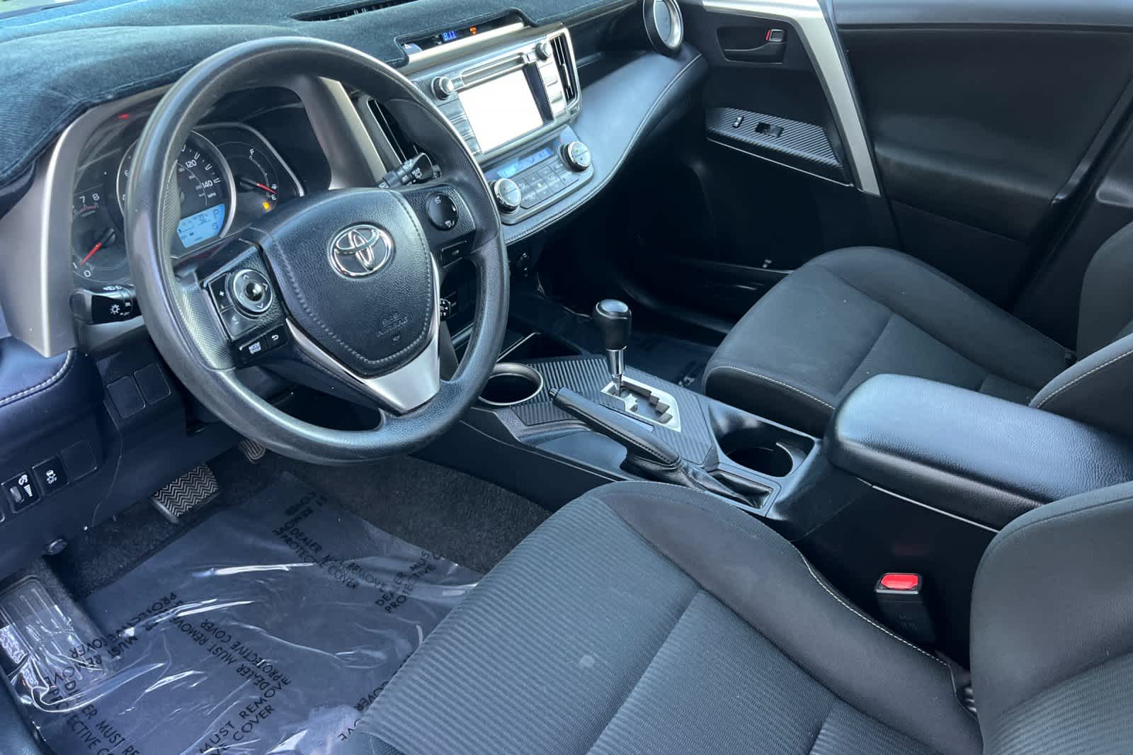 Thumbnail: 2013 Toyota RAV4 - 11