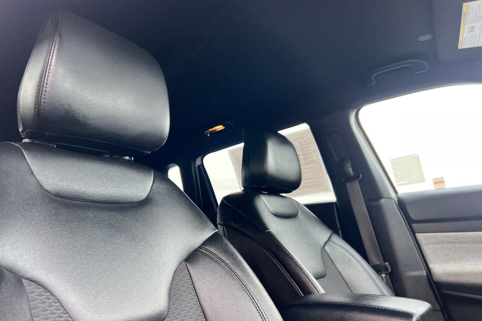 Thumbnail: 2024 Jeep Compass - 18