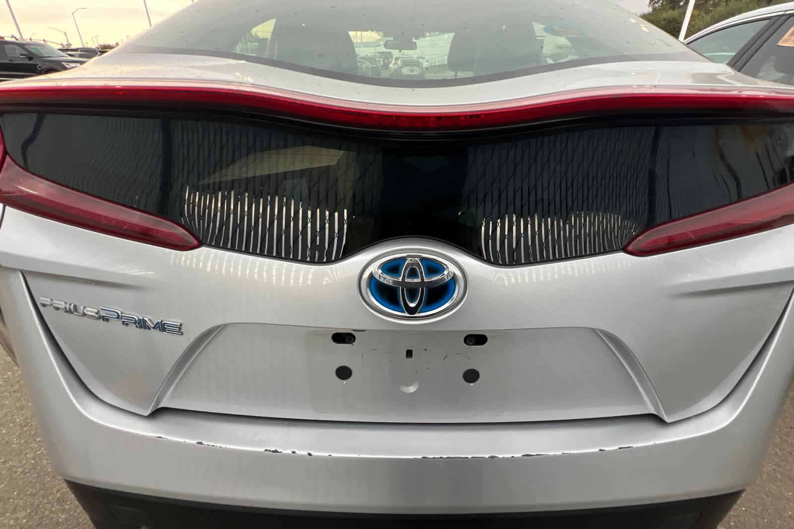 Thumbnail: 2017 Toyota Prius Prime - 14