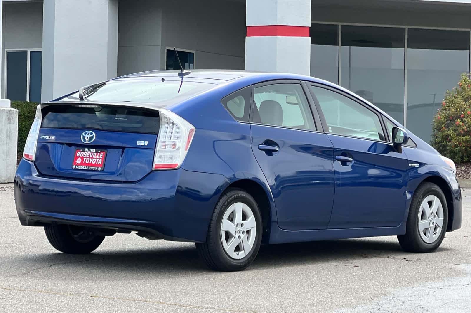 Thumbnail: 2010 Toyota Prius - 2