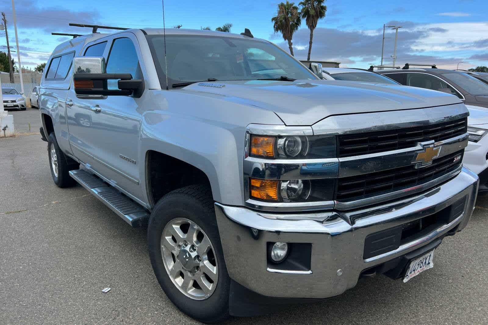 Thumbnail: 2015 Chevrolet Silverado 3500 - 3