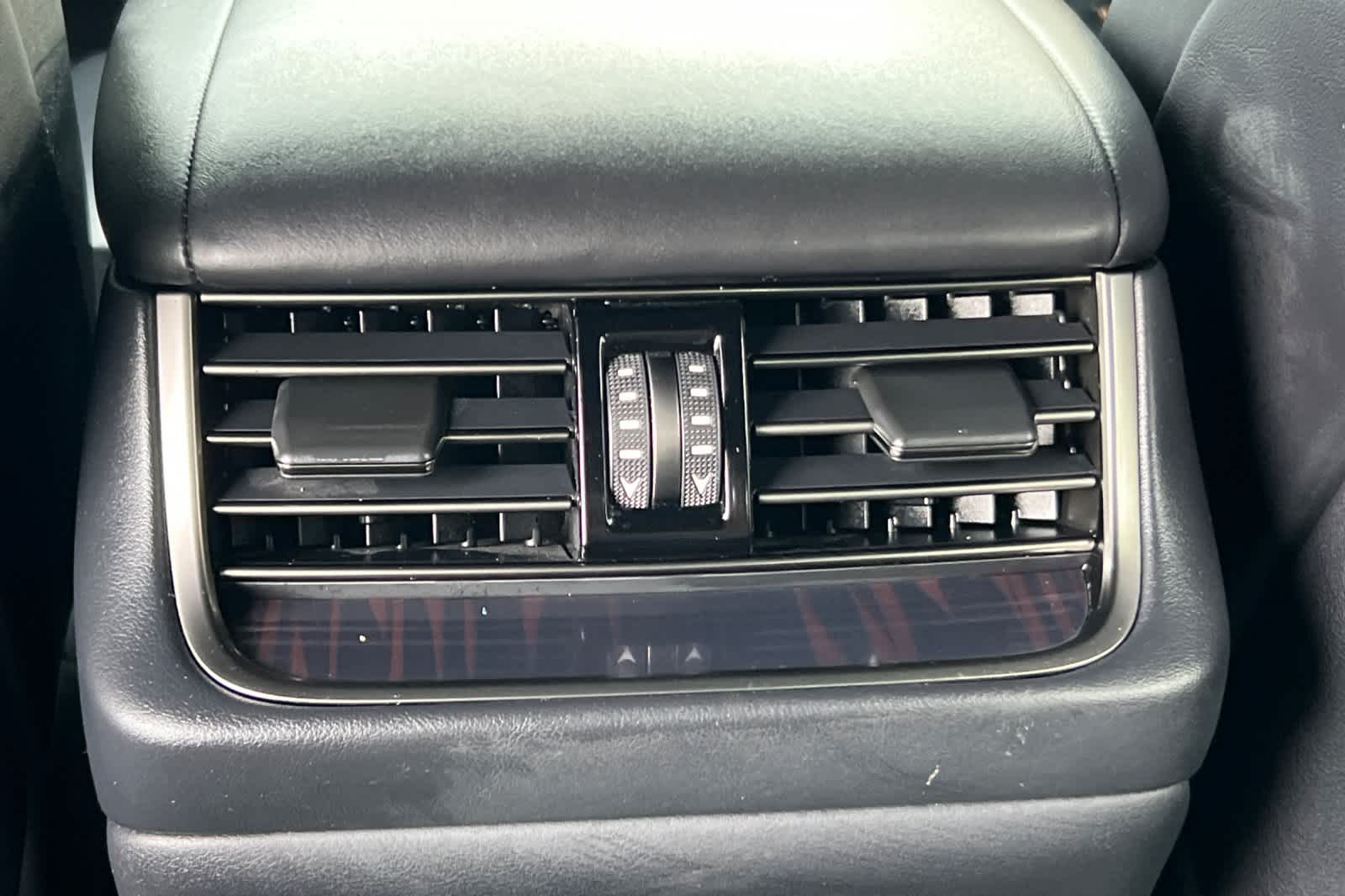 Thumbnail: 2018 Lexus LS - 14