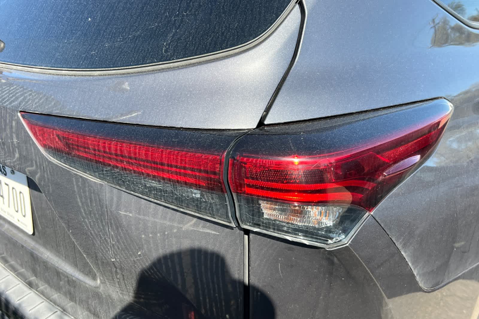 Thumbnail: 2023 Toyota Highlander - 17