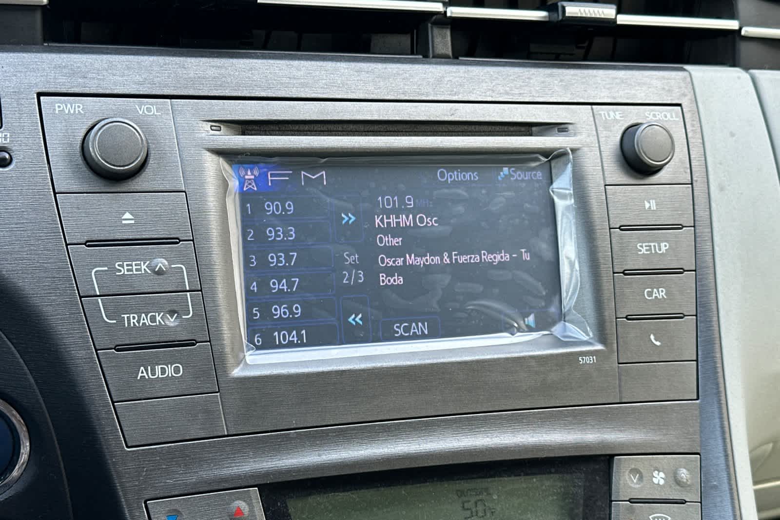 Thumbnail: 2012 Toyota Prius - 19