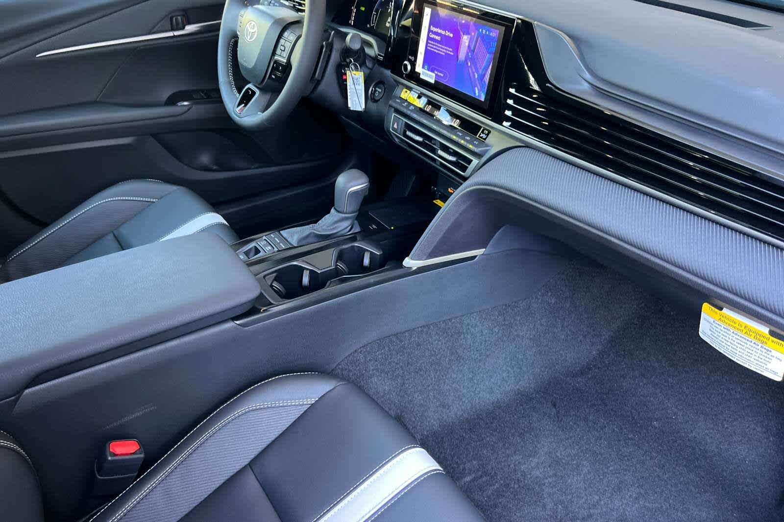 Thumbnail: 2025 Toyota Camry - 16