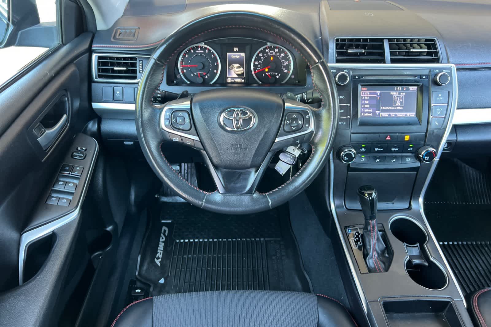 Thumbnail: 2017 Toyota Camry - 14