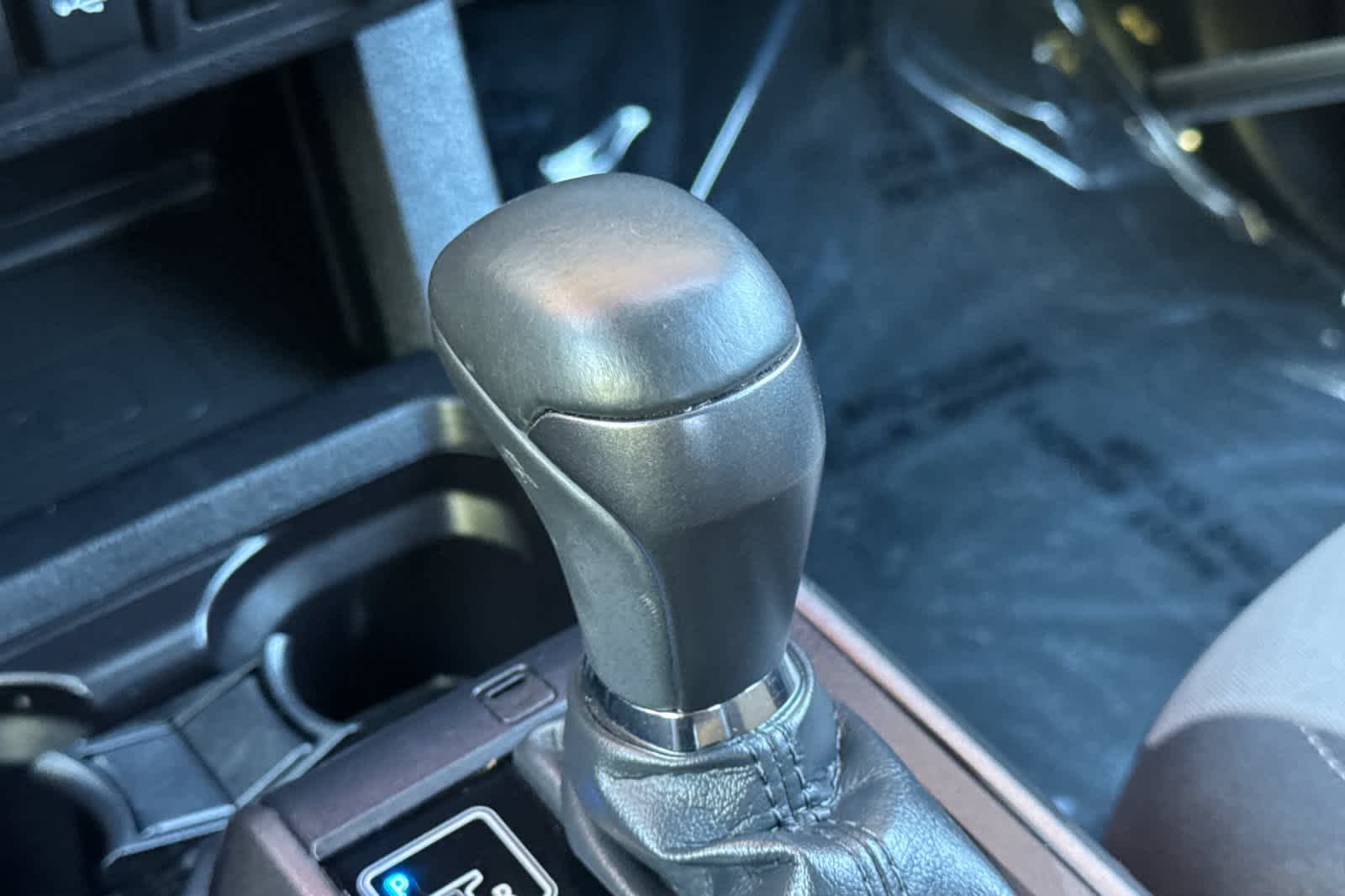 Thumbnail: 2023 Toyota Tacoma - 21