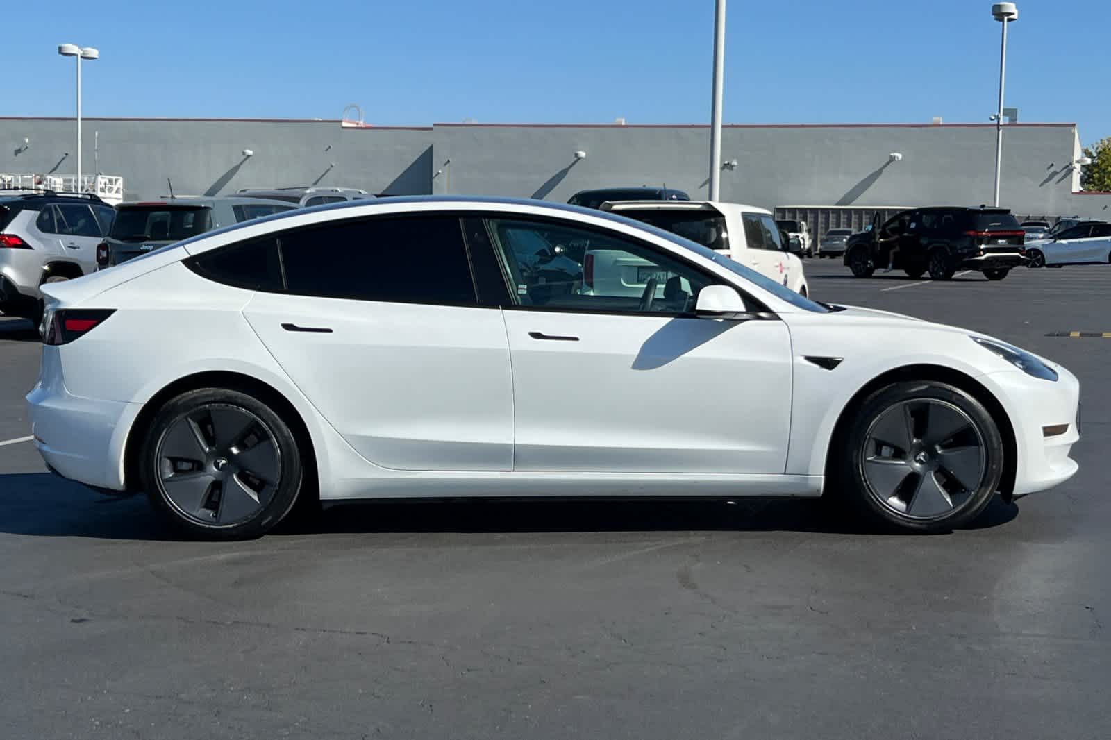 Thumbnail: 2023 Tesla Model 3 - 6