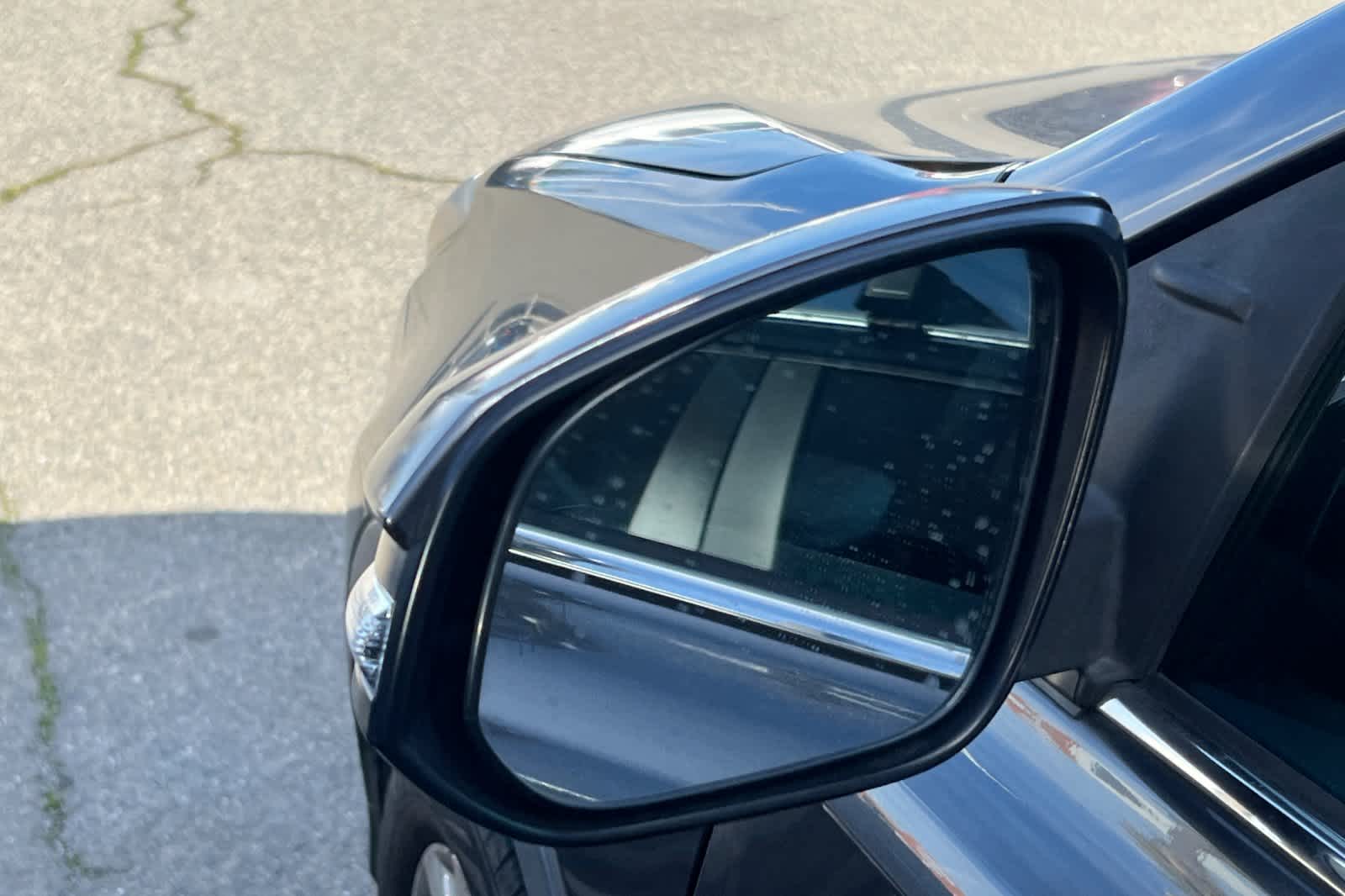 Thumbnail: 2013 Toyota RAV4 - 21