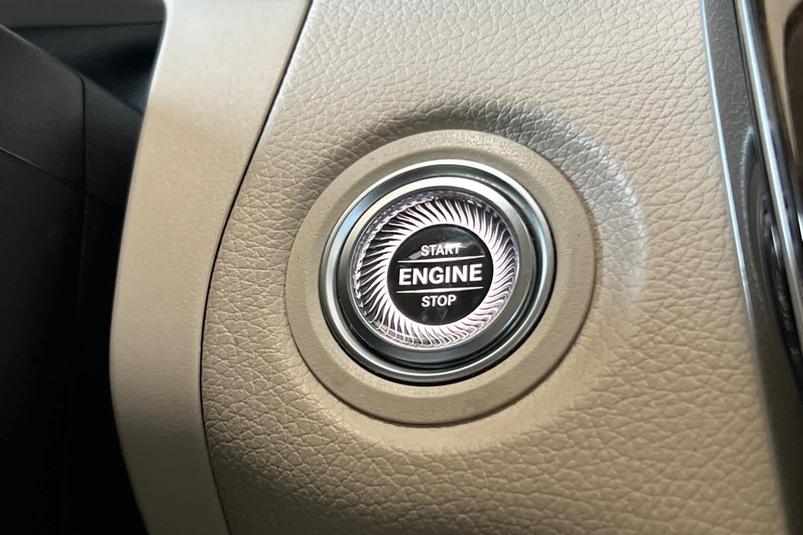 Thumbnail: 2021 Mercedes-Benz GLC - 24