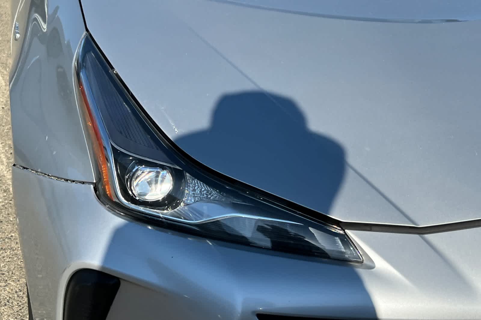 Thumbnail: 2021 Toyota Prius - 8