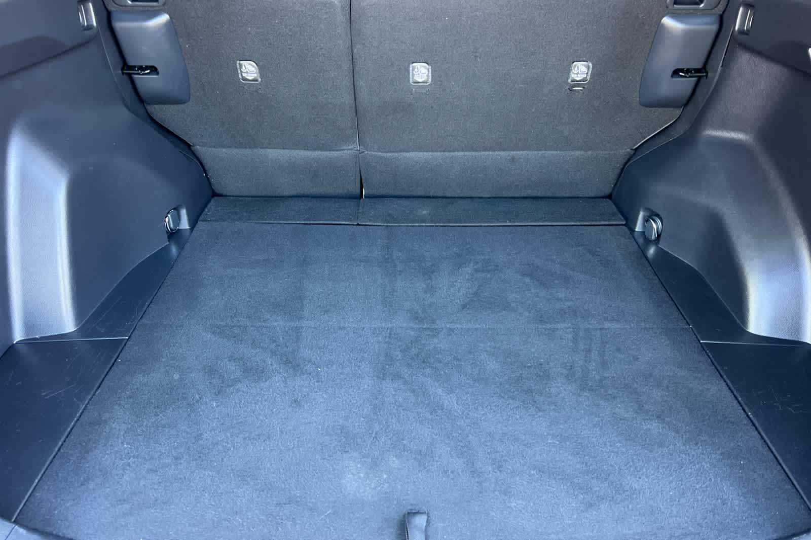 Thumbnail: 2021 Toyota RAV4 - 16