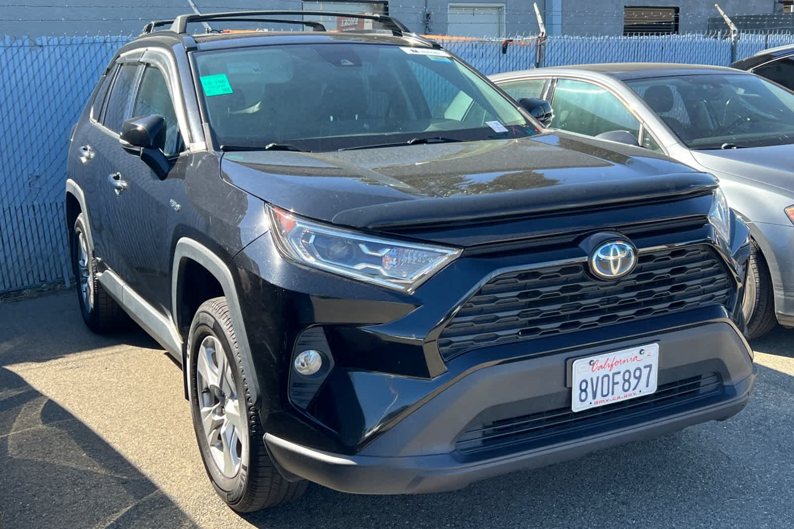 Thumbnail: 2021 Toyota RAV4 - 3