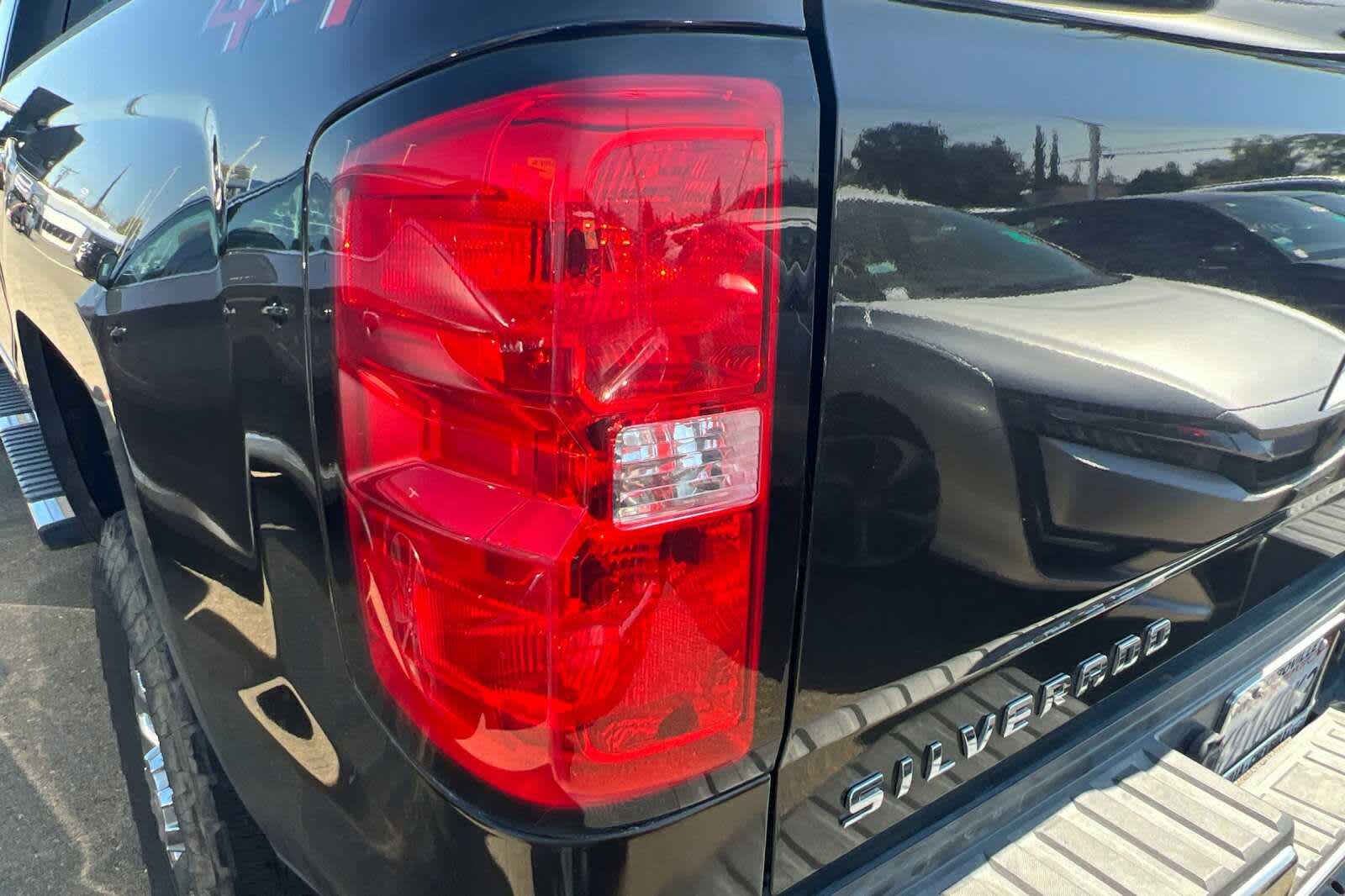 Thumbnail: 2019 Chevrolet Silverado 2500 - 14