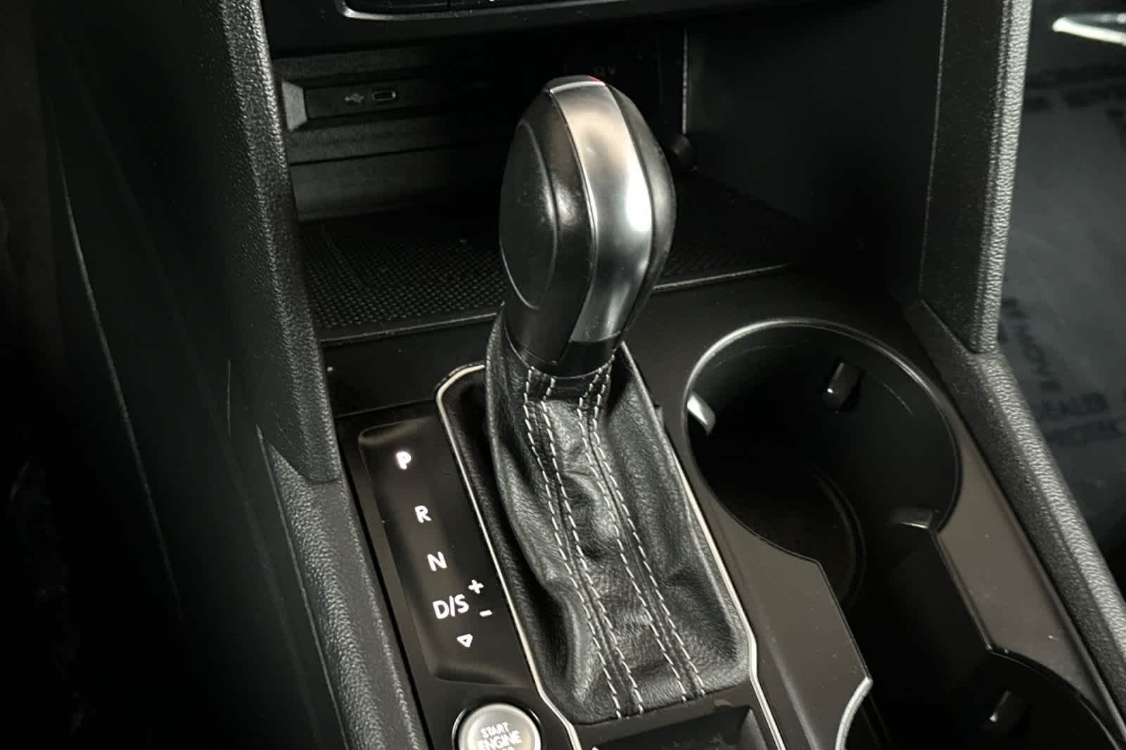 Thumbnail: 2021 Volkswagen Atlas - 23