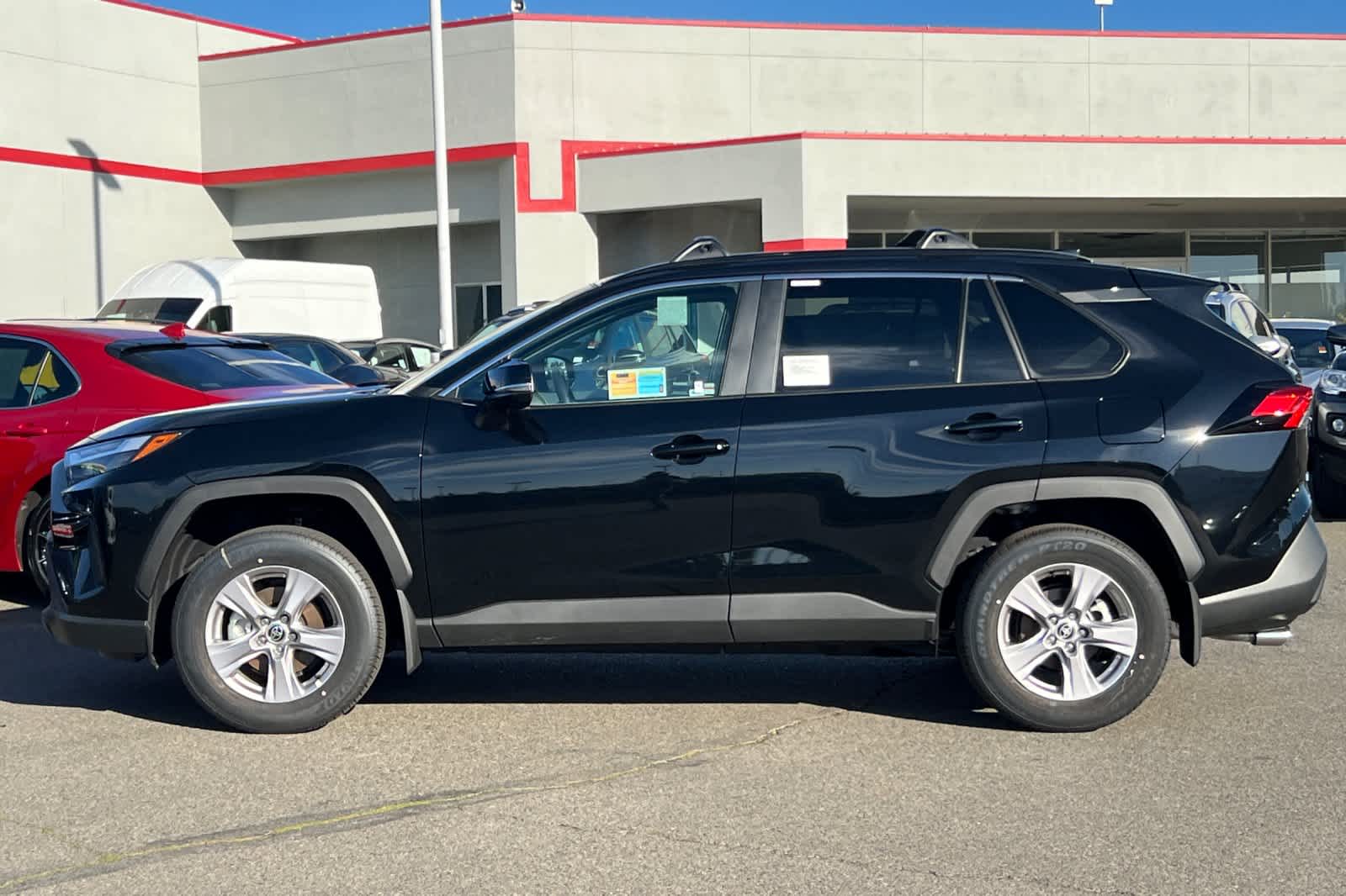 Thumbnail: 2025 Toyota RAV4 - 5