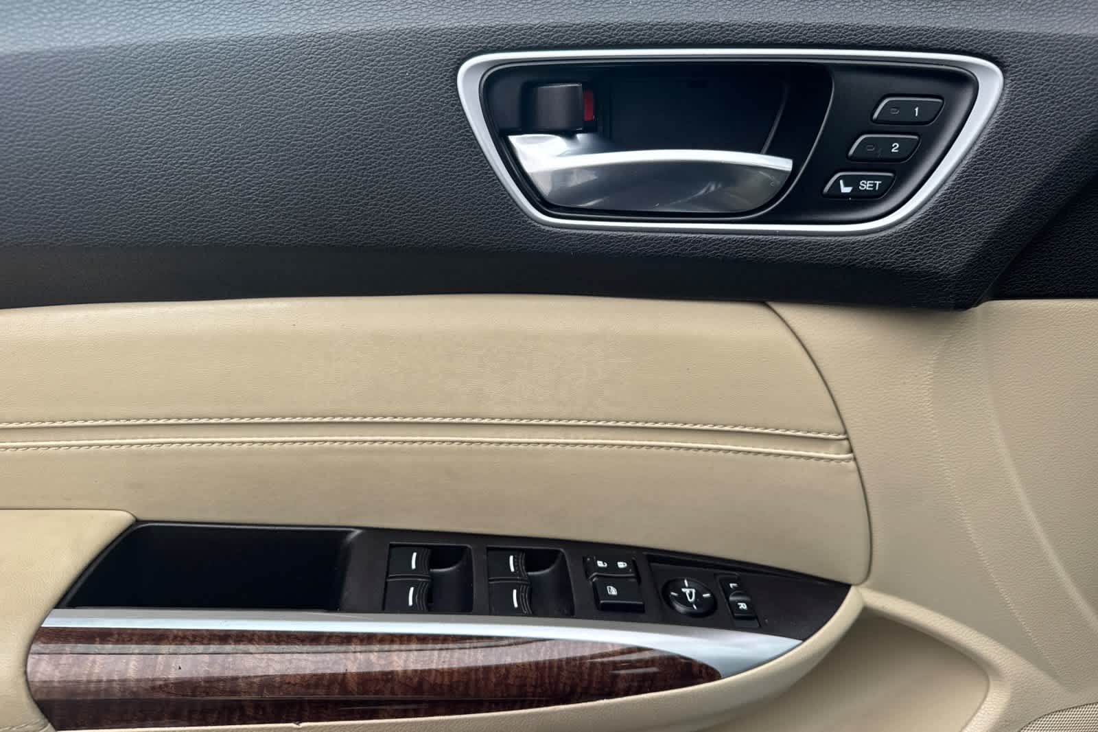 Thumbnail: 2018 Acura TLX - 12