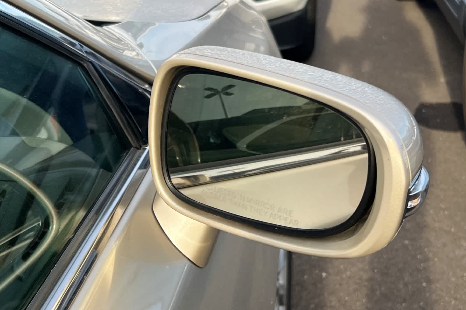 Thumbnail: 2010 Lexus ES - 13