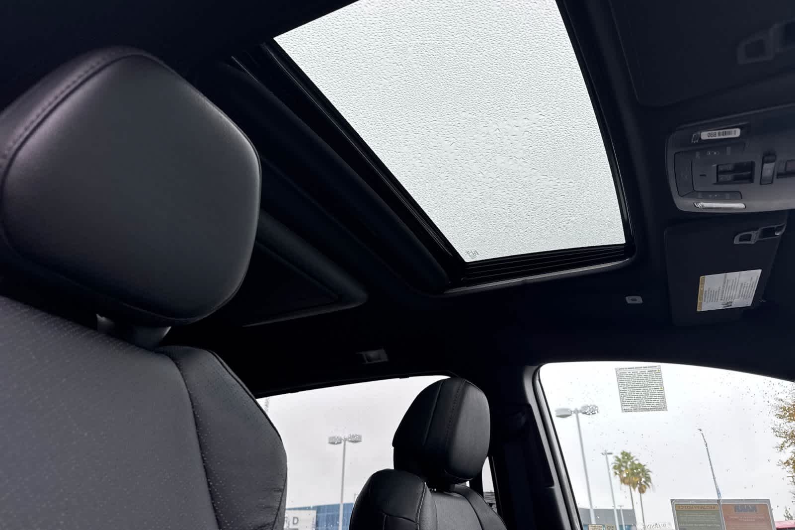 Thumbnail: 2026 Toyota Sienna - 18