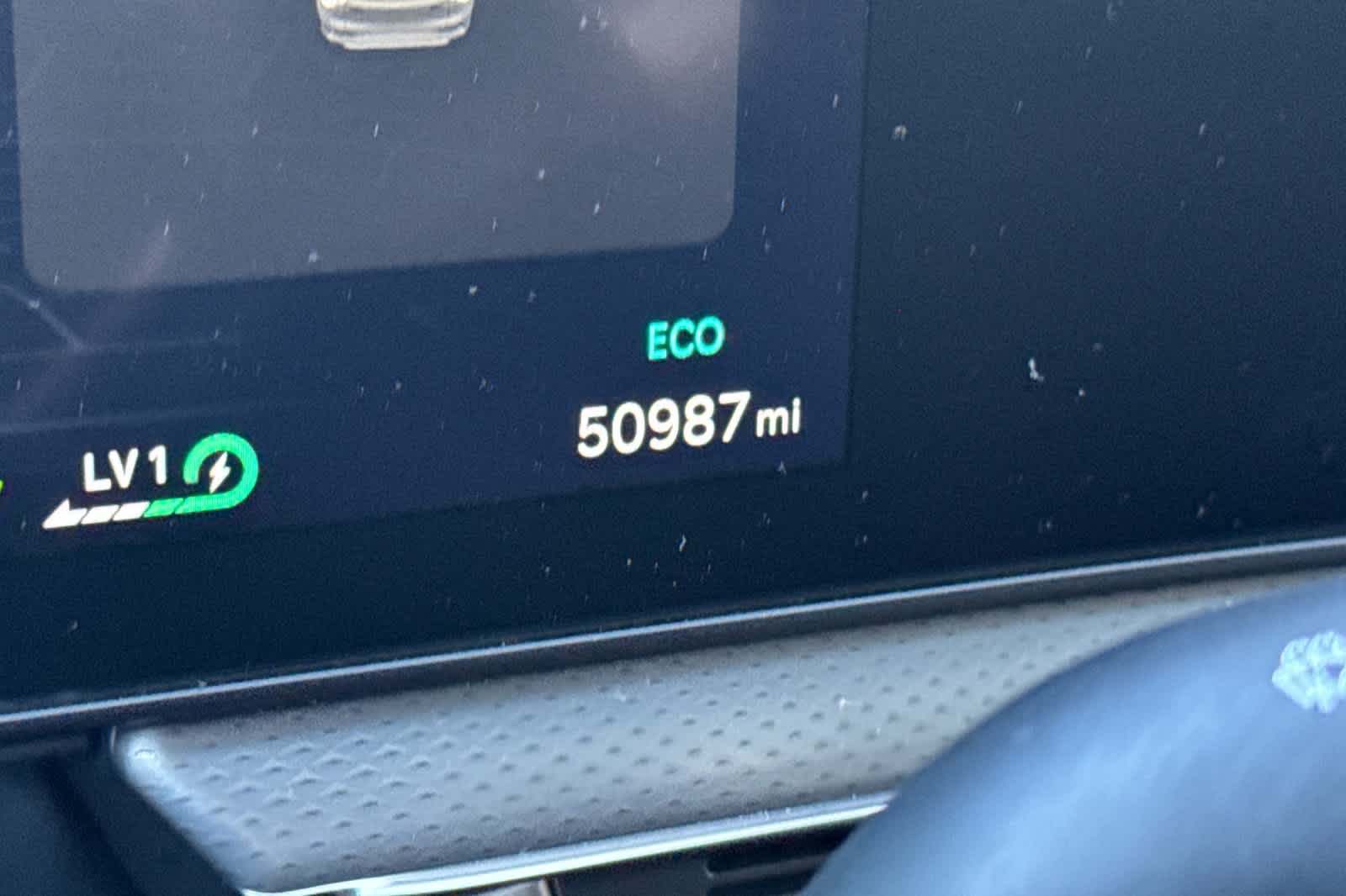 Thumbnail: 2023 Genesis GV60 - 31