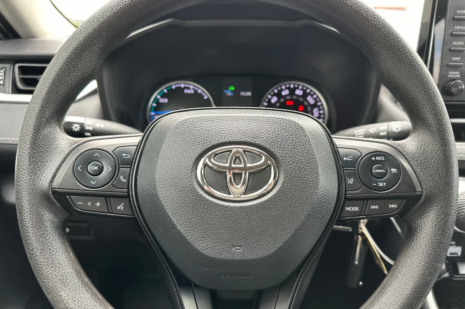 Thumbnail: 2022 Toyota RAV4 - 24