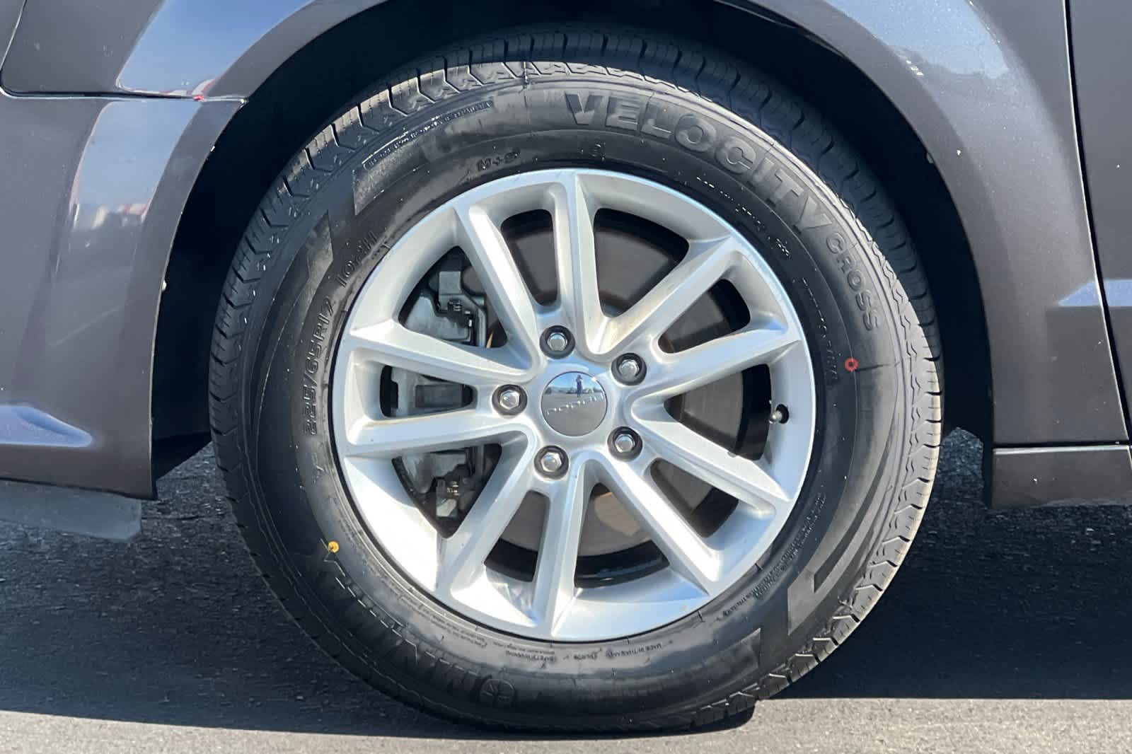 Thumbnail: 2019 Dodge Grand Caravan - 27