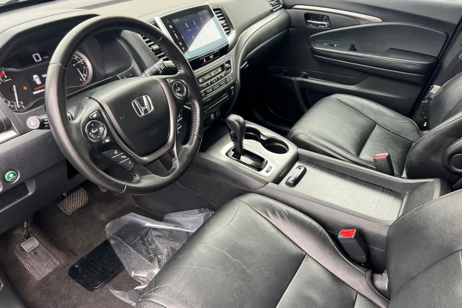 Thumbnail: 2016 Honda Pilot - 11