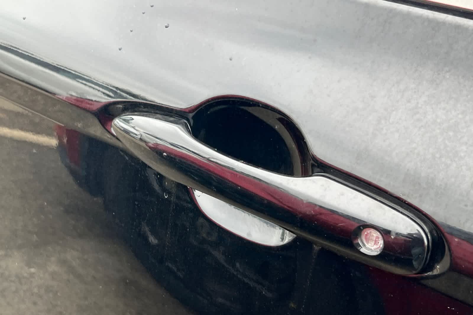 Thumbnail: 2020 Toyota Camry - 18
