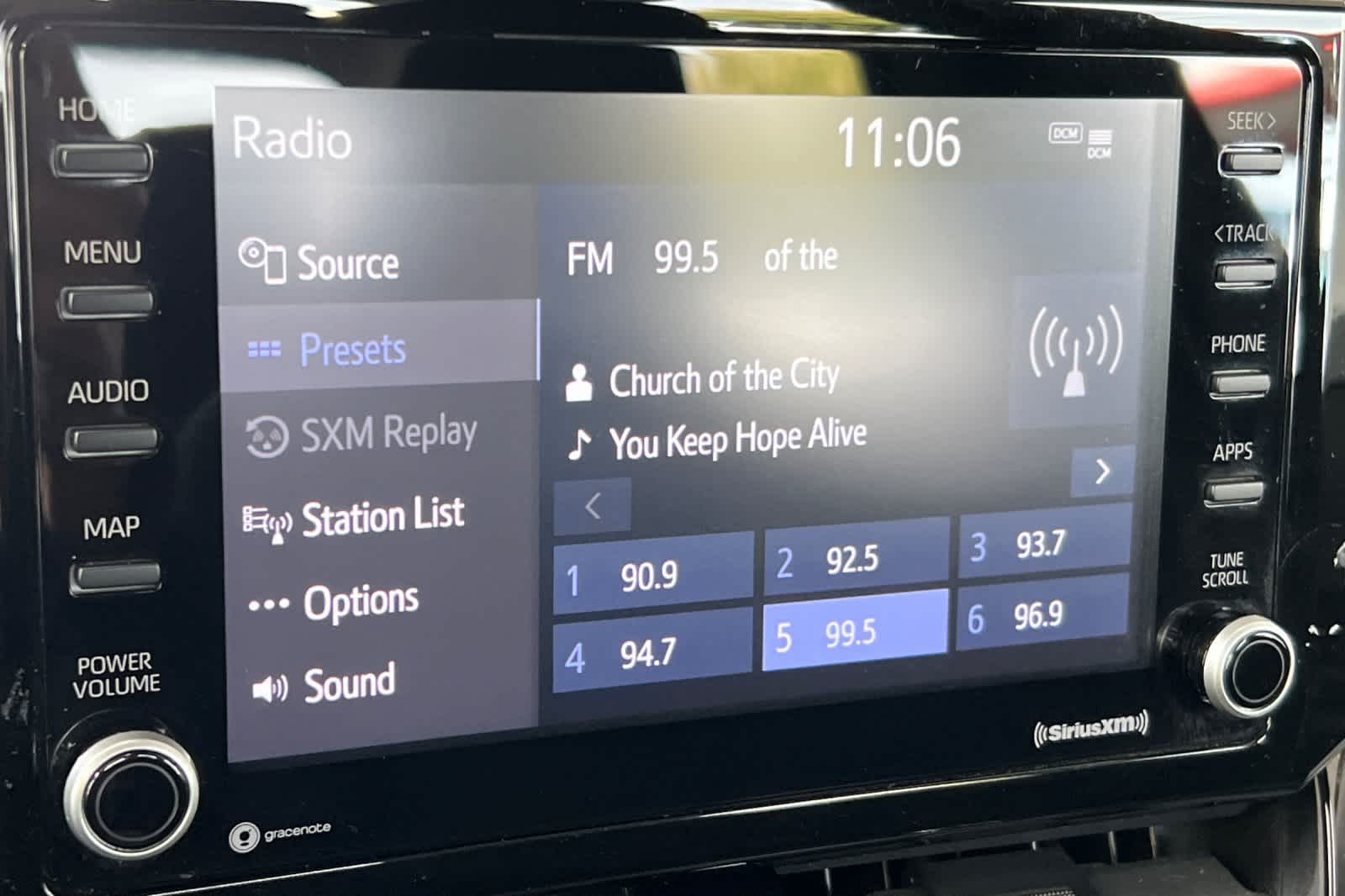 Thumbnail: 2022 Toyota Corolla - 18