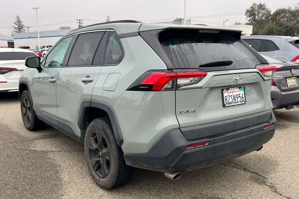Used 2022 Toyota RAV4 XLE SUV