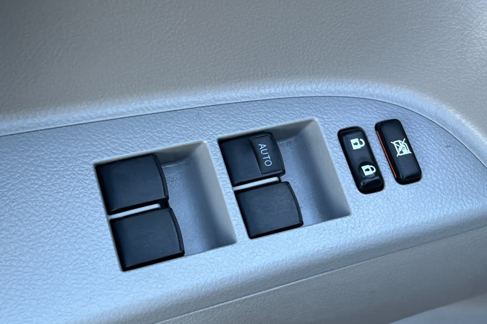 Thumbnail: 2008 Toyota Highlander - 13