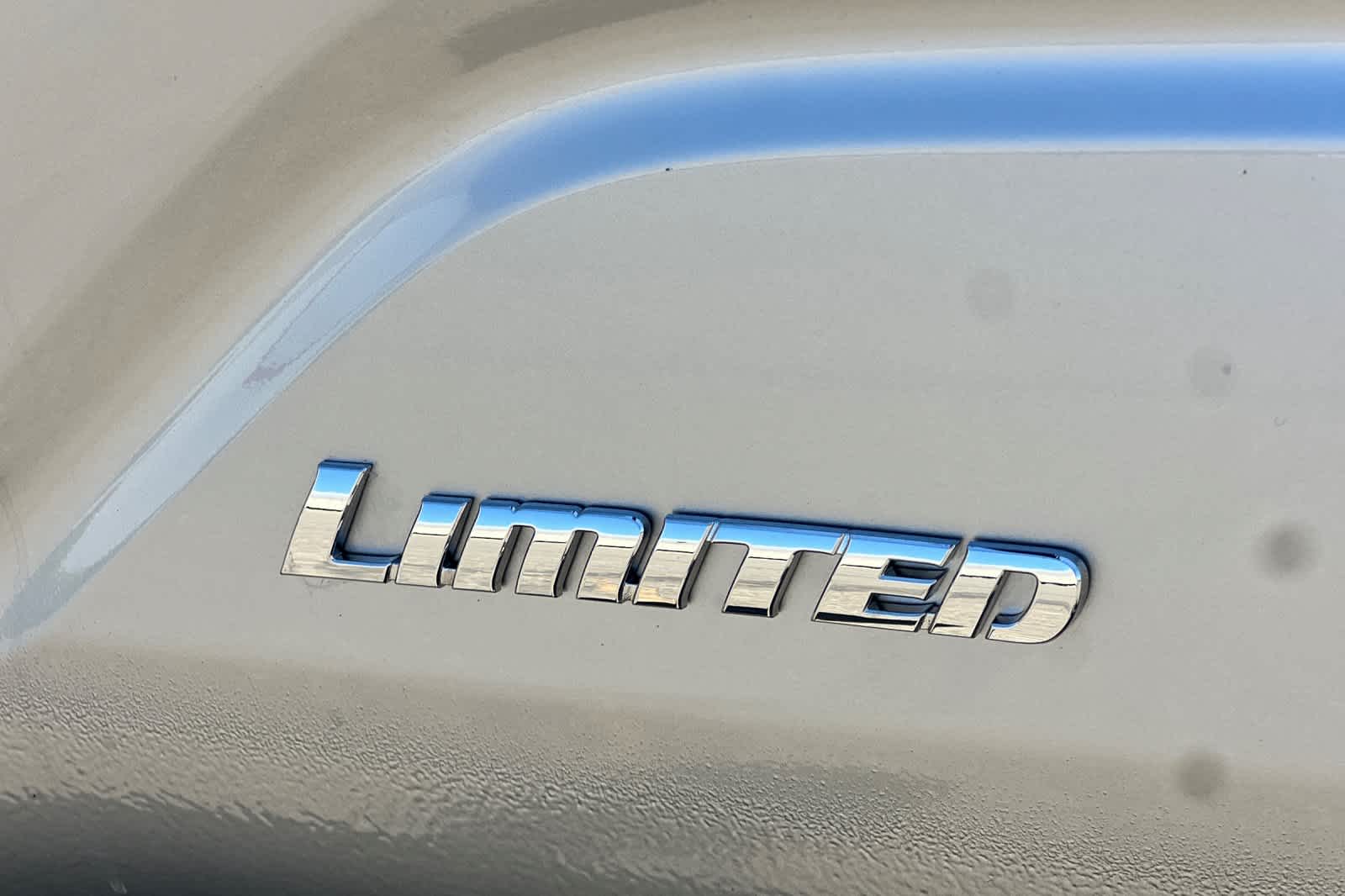 Thumbnail: 2024 Toyota Tacoma - 31