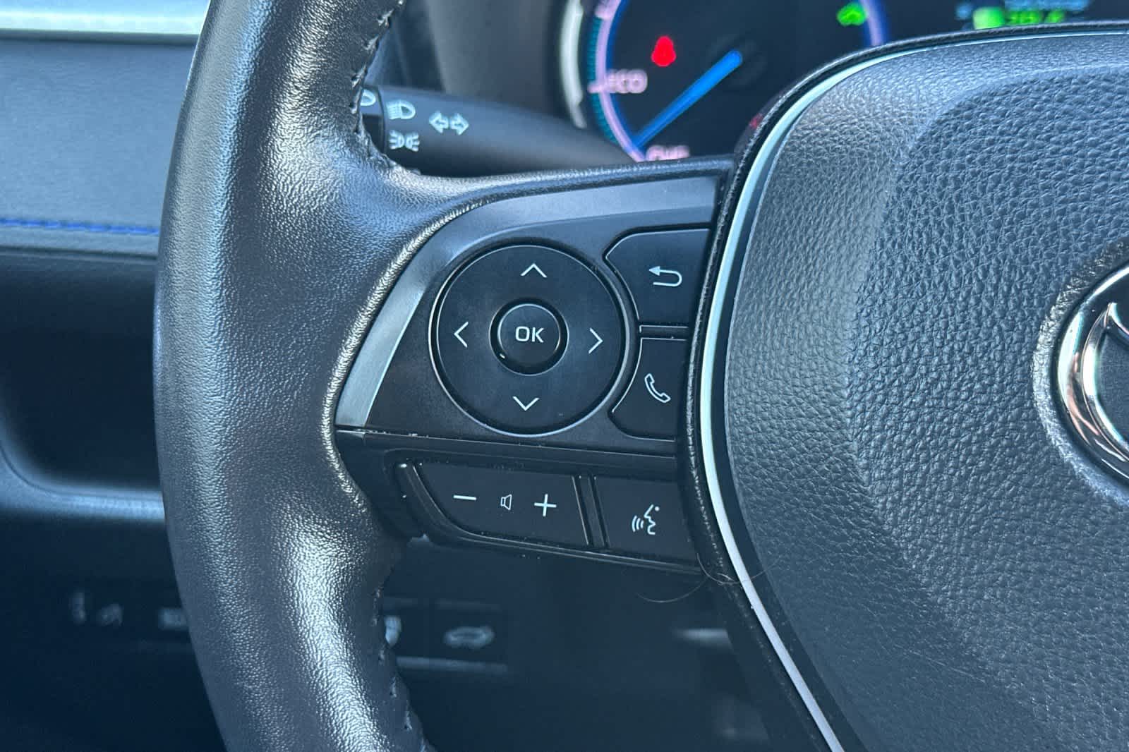 Thumbnail: 2022 Toyota RAV4 - 27